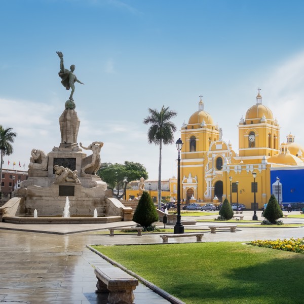 טרוחיו – הפנינה הקולוניאלית של פרו מחכה לכם
